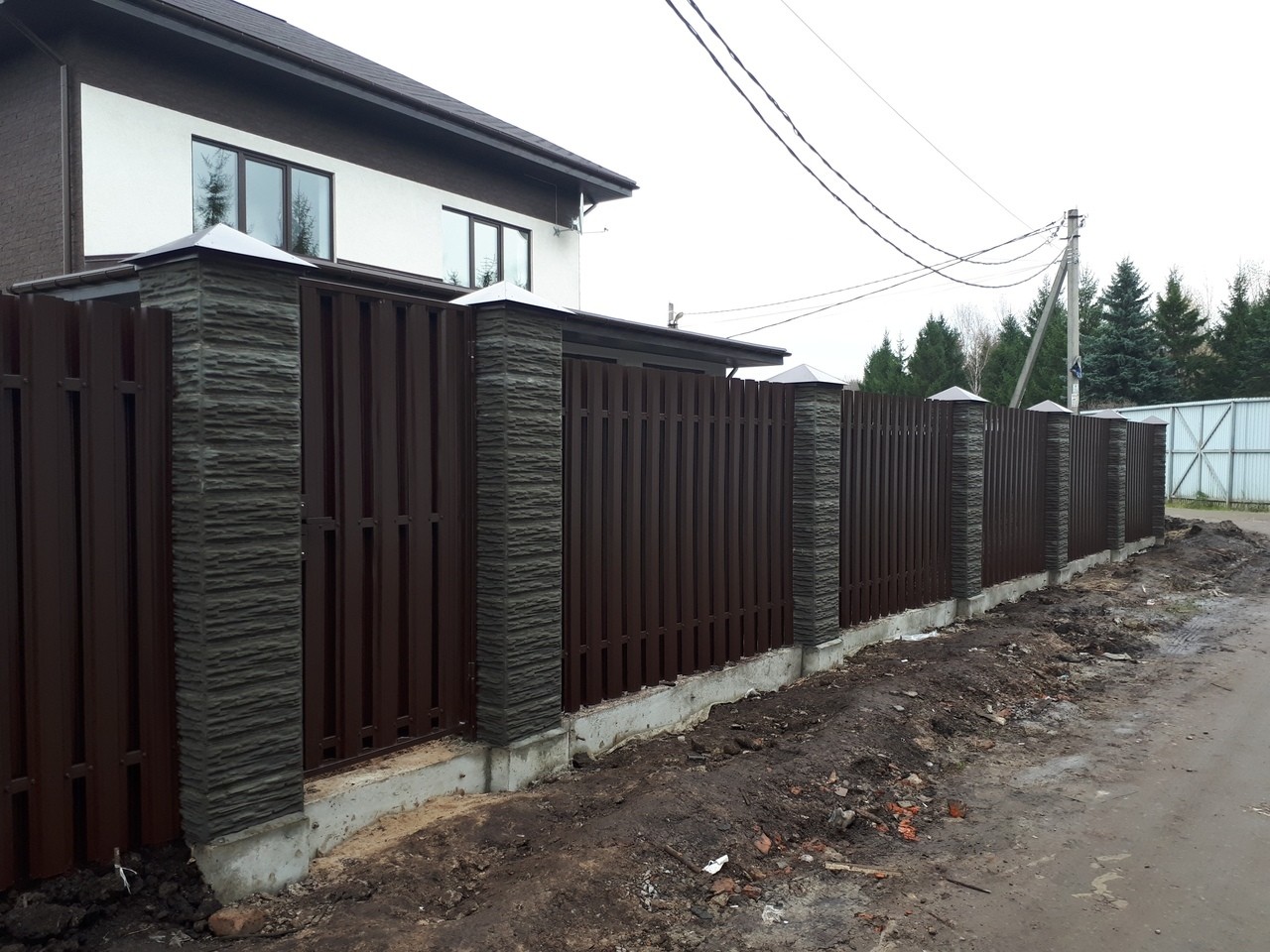 Забор шахматка 40м из штакетника столбы под камень фото3 в Туркестане