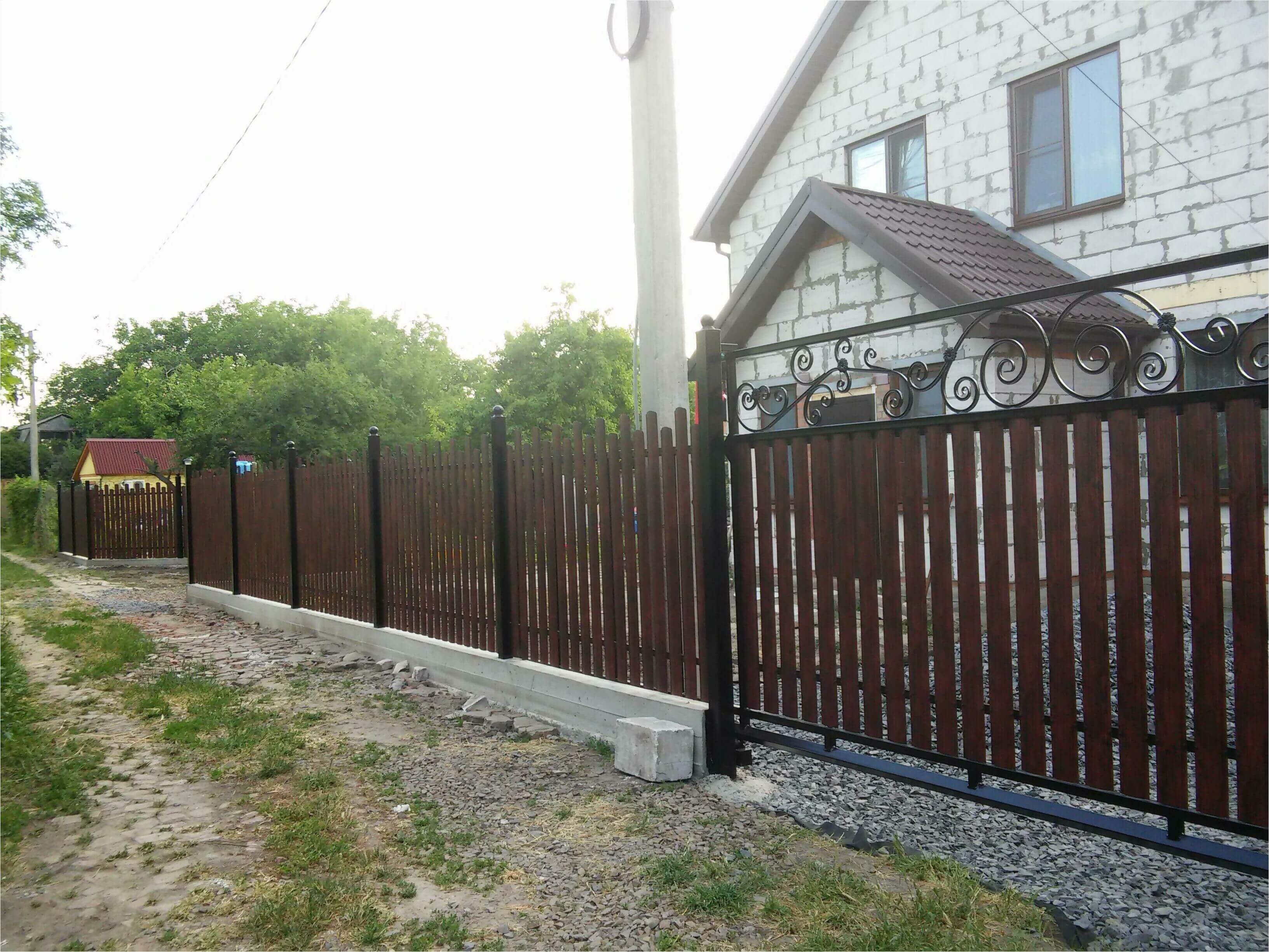 Забор из штакетника 90м фото1 в Туркестане
