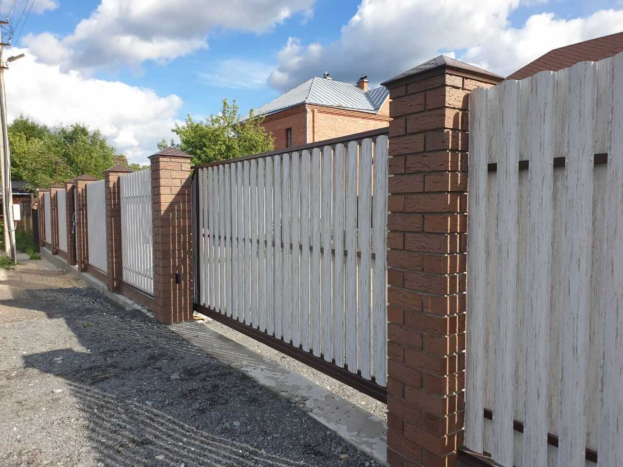 забор из штакетника Белёный Дуб фото3 в Туркестане