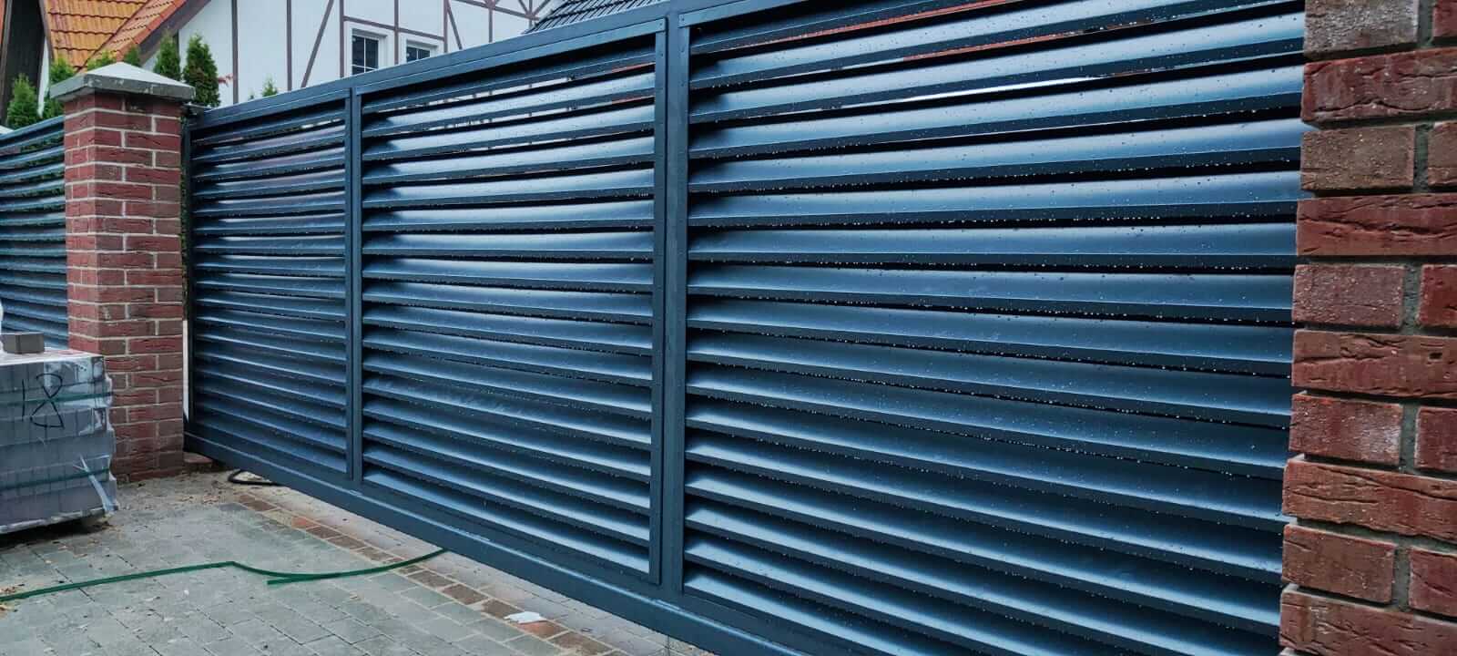 забор-жалюзи с ламелями эко-z ral7024 серый графит фото16 в Туркестане