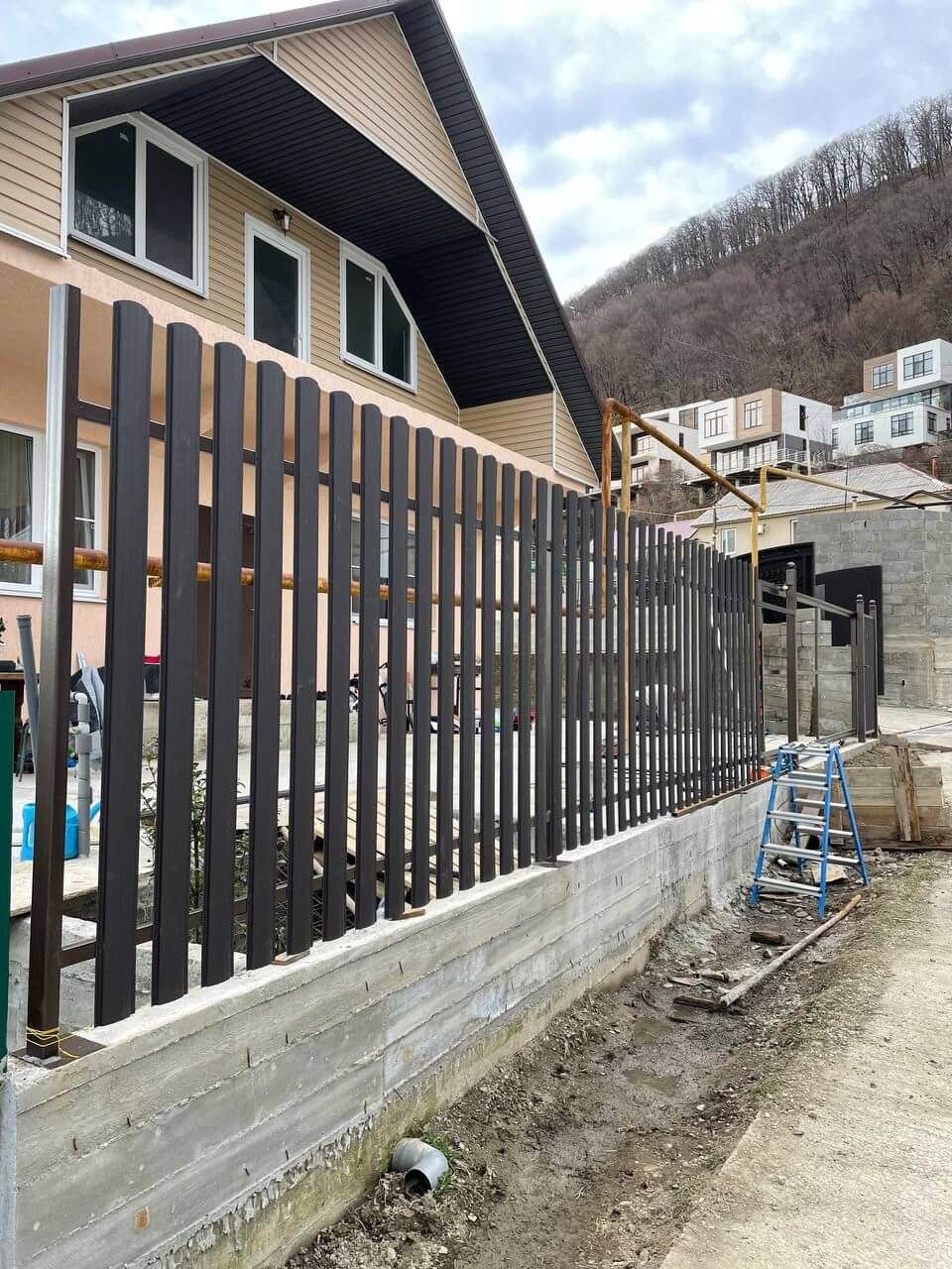 Забор из штакетника 35м RAL8019 Темный Шоколад МАТТЕ в Туркестане