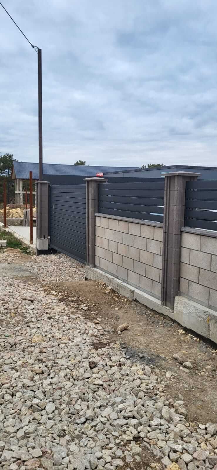 Забор-ранчо из металлопланкена 28м RAL7024 Серый Графит МАТТЕ фото 2 в Туркестане