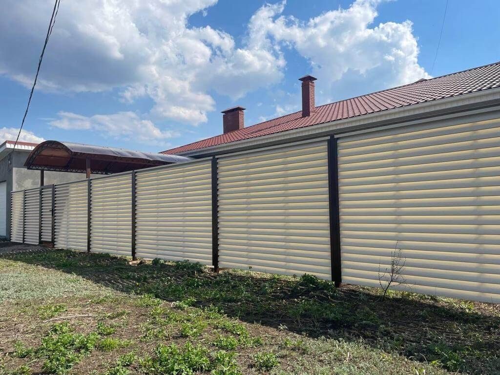Забор из ламелей Еврожалюзи 25м RAL1015/1015 Слоновая Кость двусторонний в Туркестане