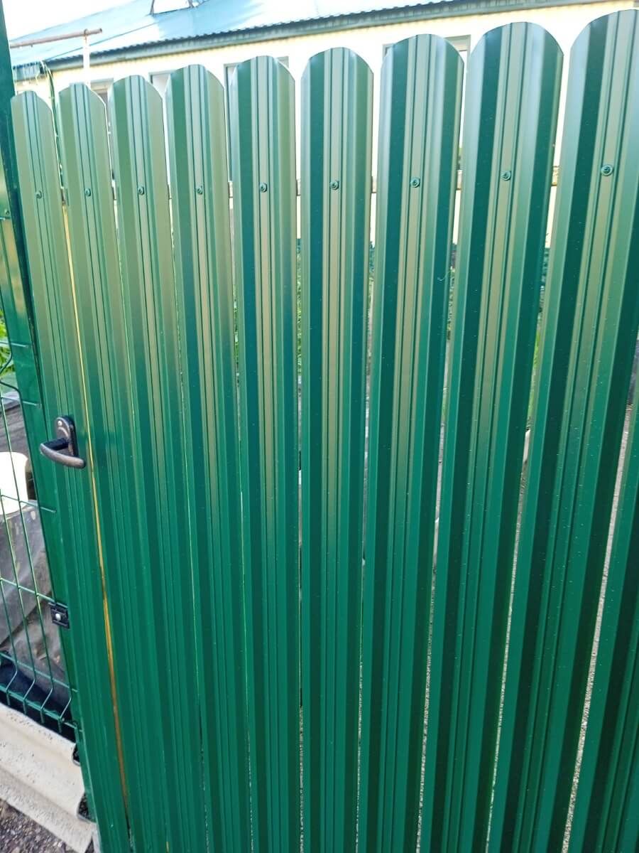 Калитка из штакетника ЭКО-М RAL6005/6005 Зеленый Мох двусторонний фото 2 в Туркестане