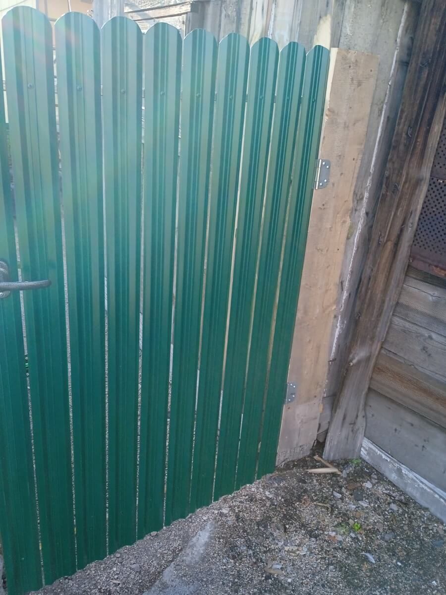 Калитка из штакетника ЭКО-М RAL6005/6005 Зеленый Мох двусторонний фото 1 в Туркестане