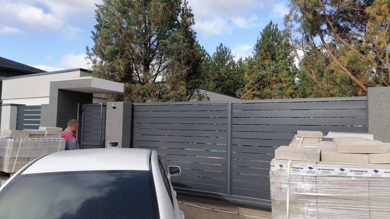 Забор-ранчо из металлопланкена 36м RAL7024 Серый Графит фото 3 в Туркестане