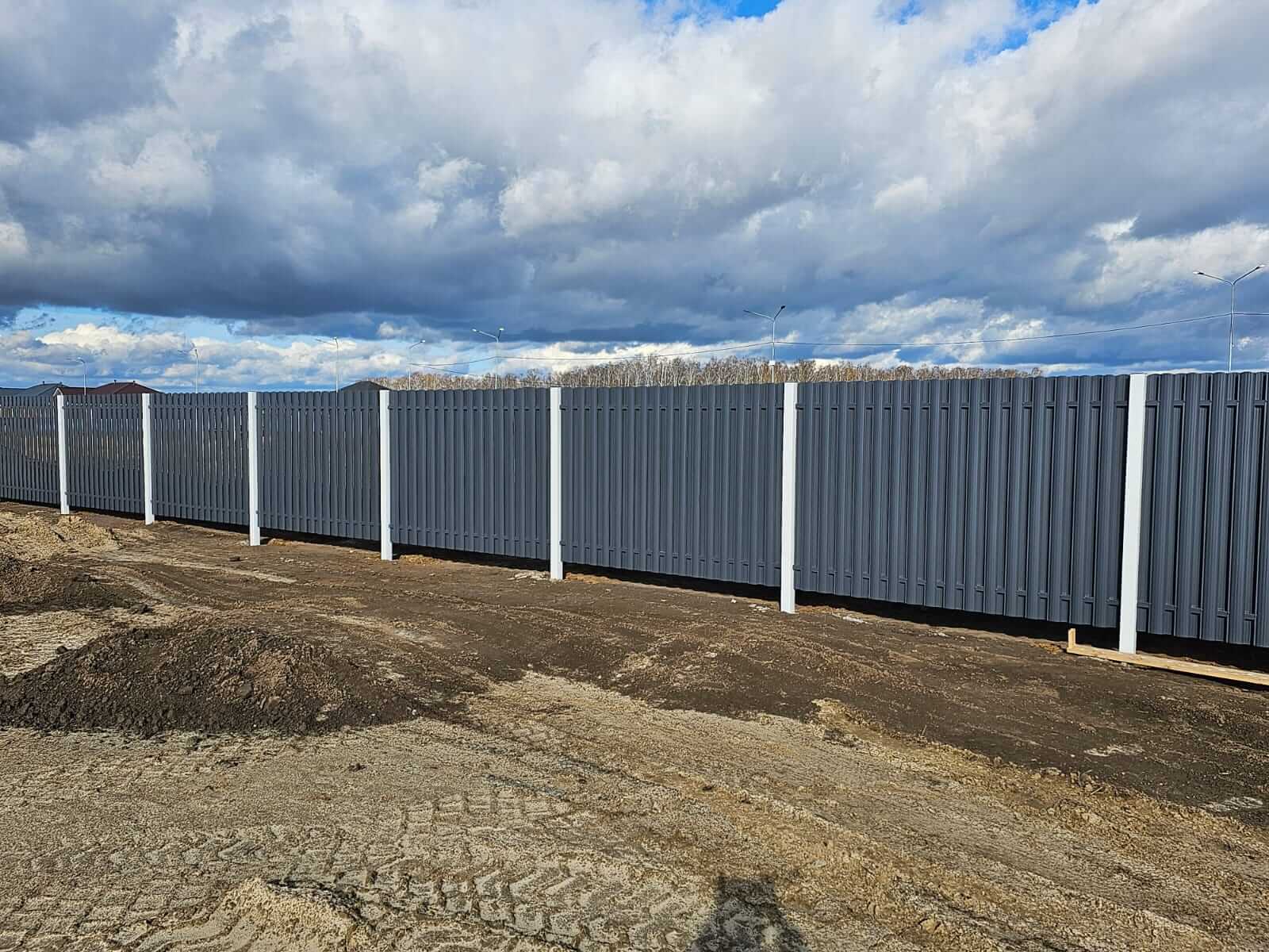 Забор из евроштакетника 234м RAL7024/7024 Серый Графит двусторонний фото 2 в Туркестане