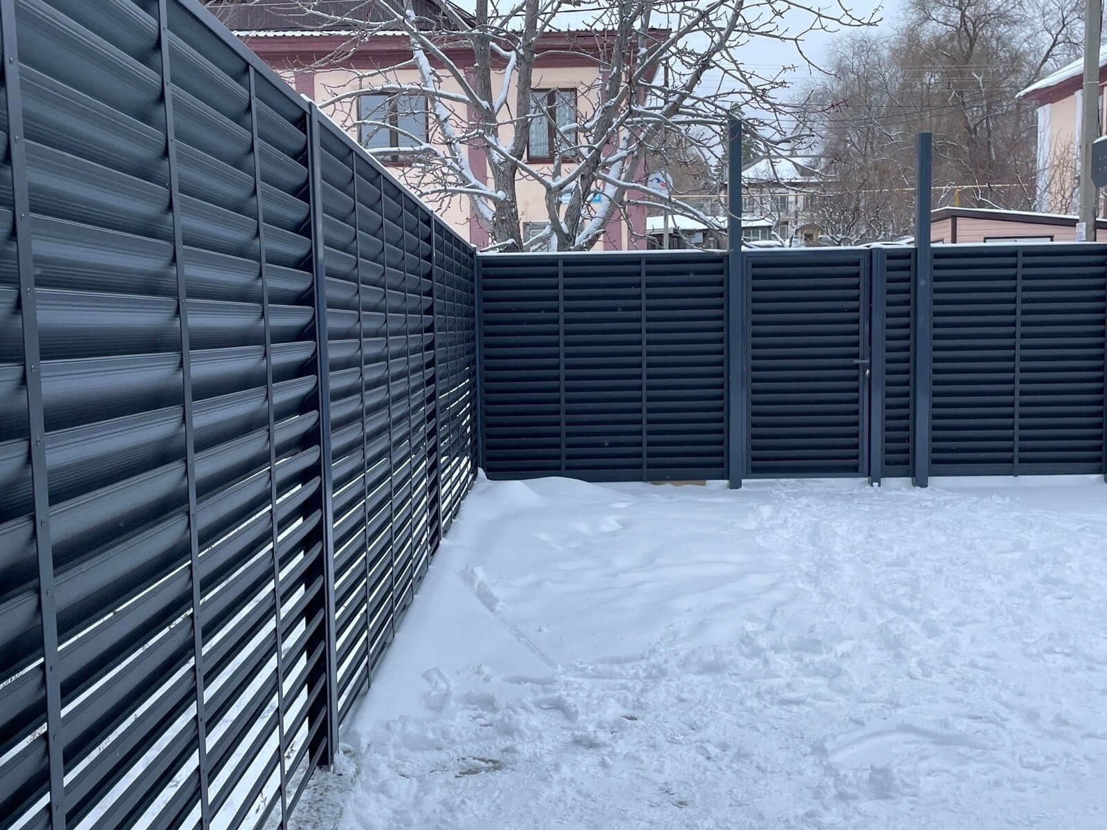 Забор-жалюзи 53м RAL7024/7024 Серый Графит двусторонний МАТТЕ фото 3 в Туркестане