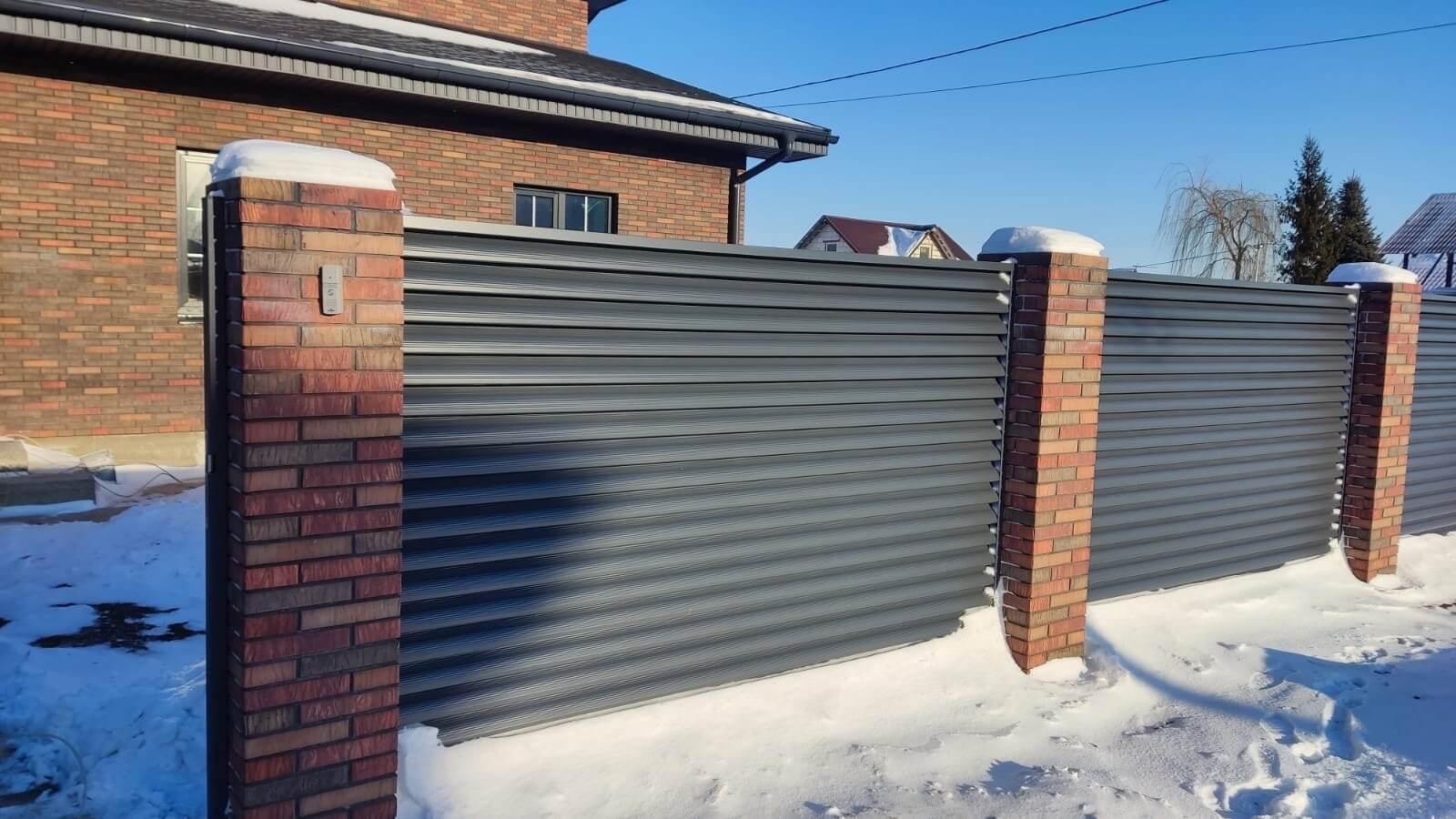 Забор-жалюзи с ламелями еврожалюзи 34м RAL7024/7024 Серый Графит двусторонний в Туркестане