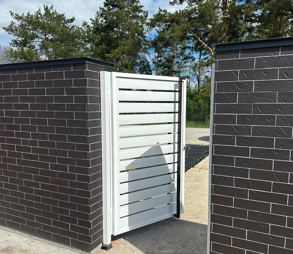 Калитка из металлопланкена RAL9003 Белый фото 4 в Туркестане