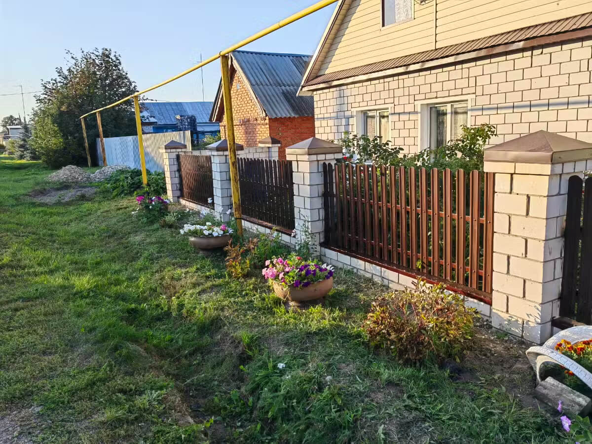 Забор из евроштакетника 10м RAL8017/8017 Шоколад двусторонний фото 2 в Туркестане