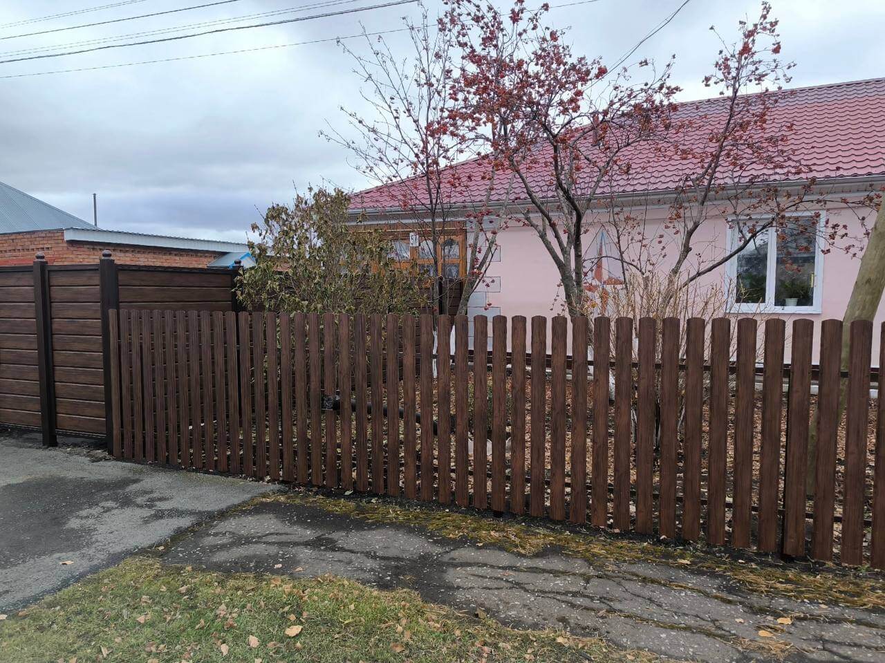 Забор из евроштакетника 12м Античное Дерево Принтек фото 1 в Туркестане