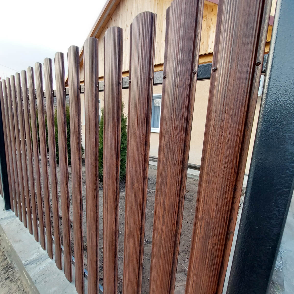 Забор из евроштакетника 13м Античный Дуб SteelArt двусторонний в Туркестане