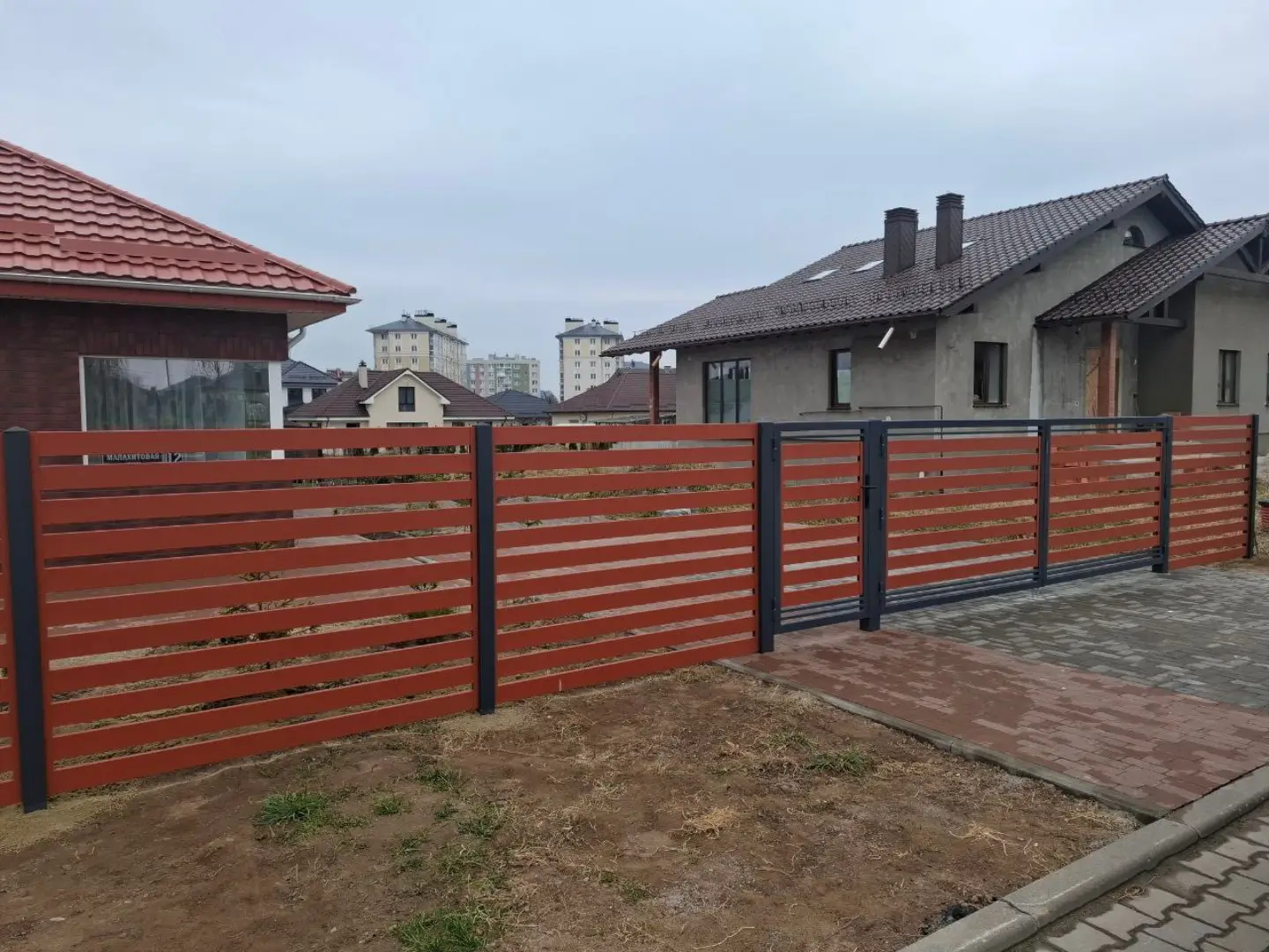 Забор-ранчо из металлопланкена 18м RAL8004 Терракотовый в Туркестане