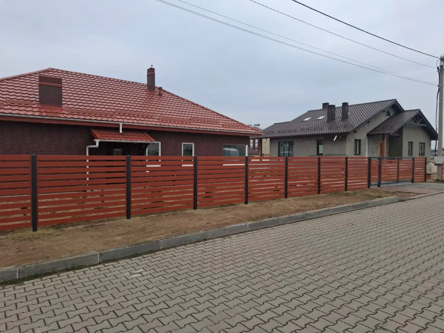 Забор-ранчо из металлопланкена 18м RAL8004 Терракотовый фото 1 в Туркестане